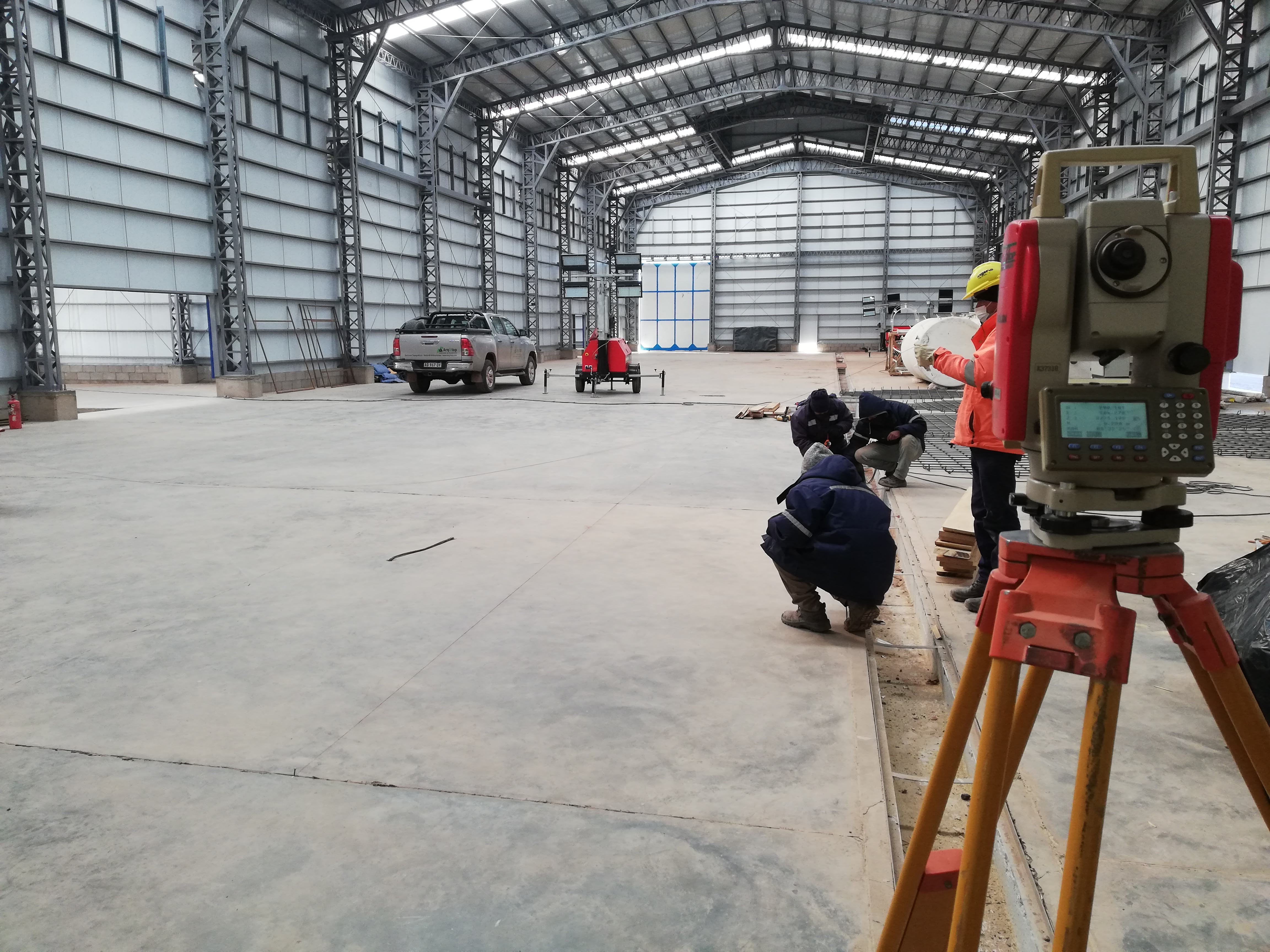 Equipo Topográfico en Obra